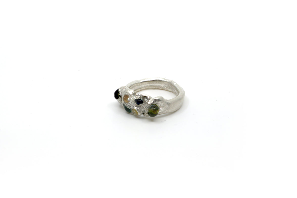 0151 - Silver Ring (Many Dots)