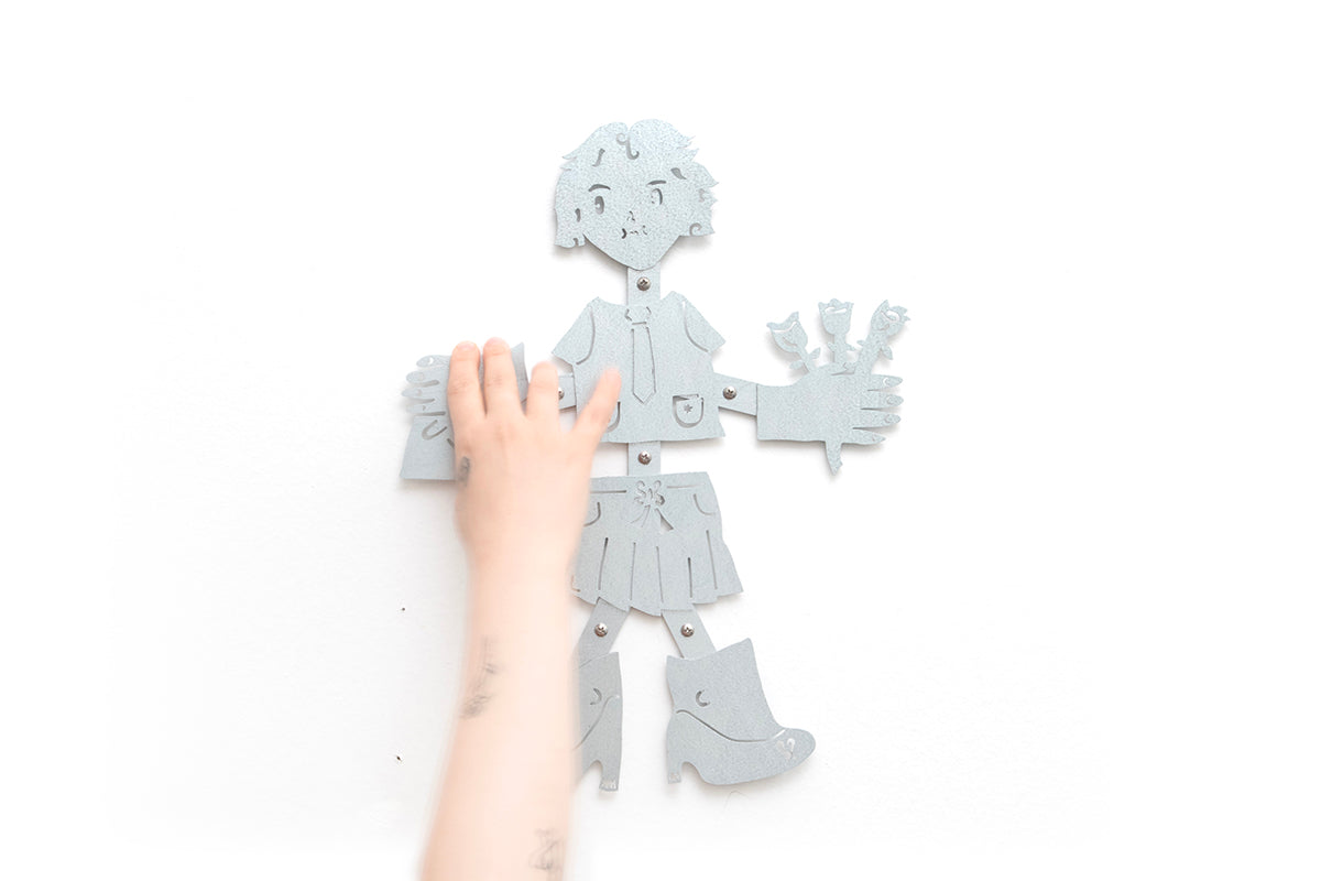 0233 - Coasters with Magnetic Wall Holder (Girl)